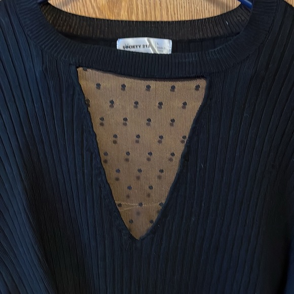 Black Sweater - Picture 2 of 3